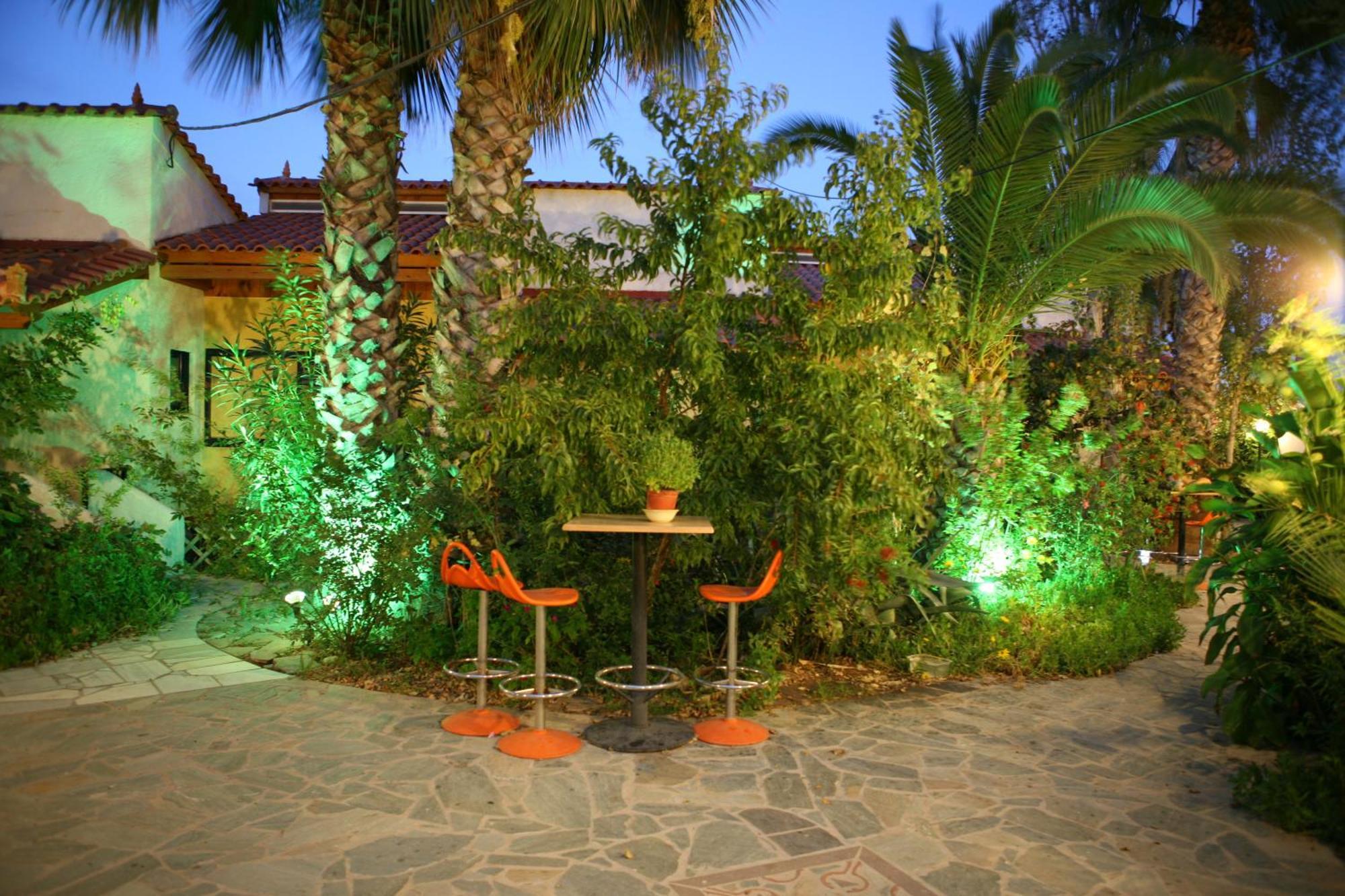 9 Musses Hotel Apartments Skala Mistegnon Exterior foto