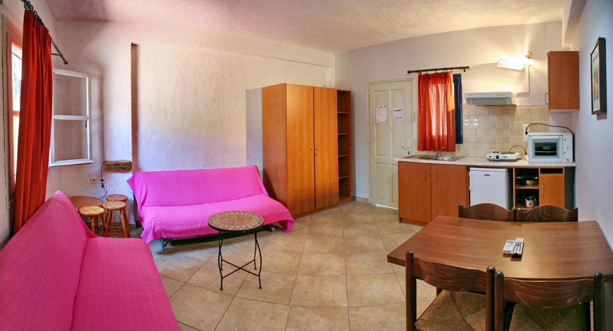 9 Musses Hotel Apartments Skala Mistegnon Habitación foto